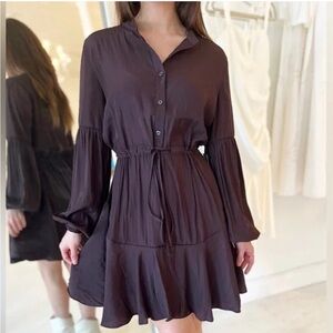 Lola & Sophie by Anthropology Woman’s Navy Blue Tiered Mock Neck Peasant Dress
M